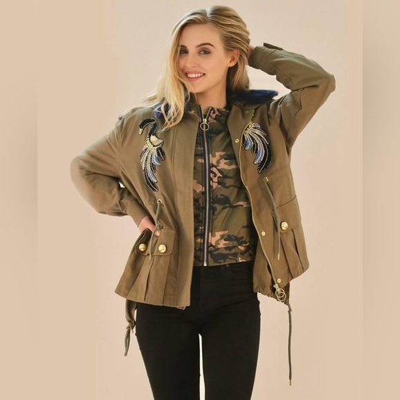 Ciao Milano Lara Embellished 2-1 Twill Puffer Jacket Size Medium - Picture 3 of 13